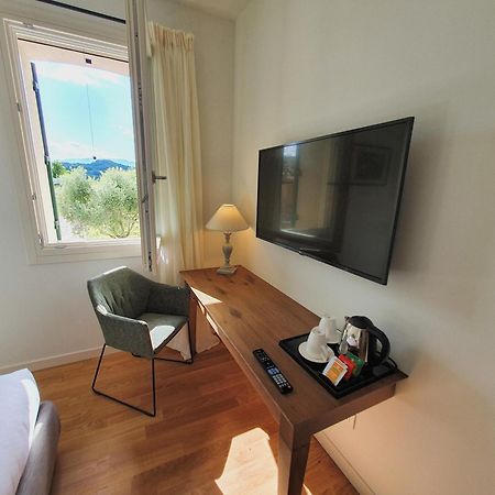 Tenuta Mani Sagge San Pietro Di Feletto Habitación foto
